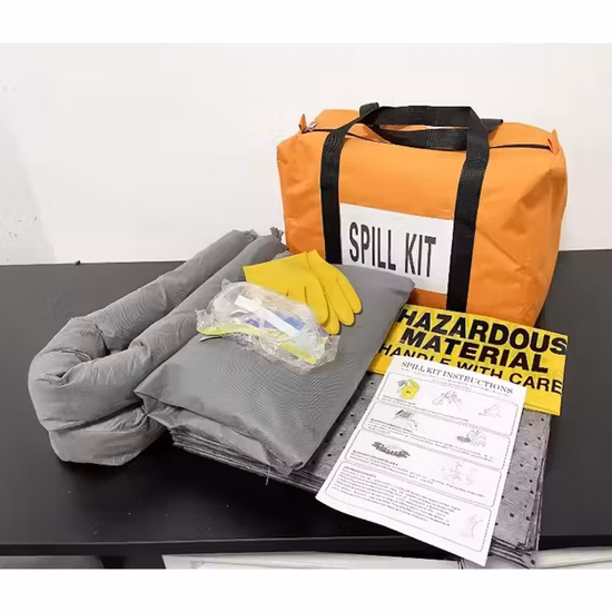 Kit universale per sversamenti di prodotti chimici assorbente per olio per il controllo del rischio biologico